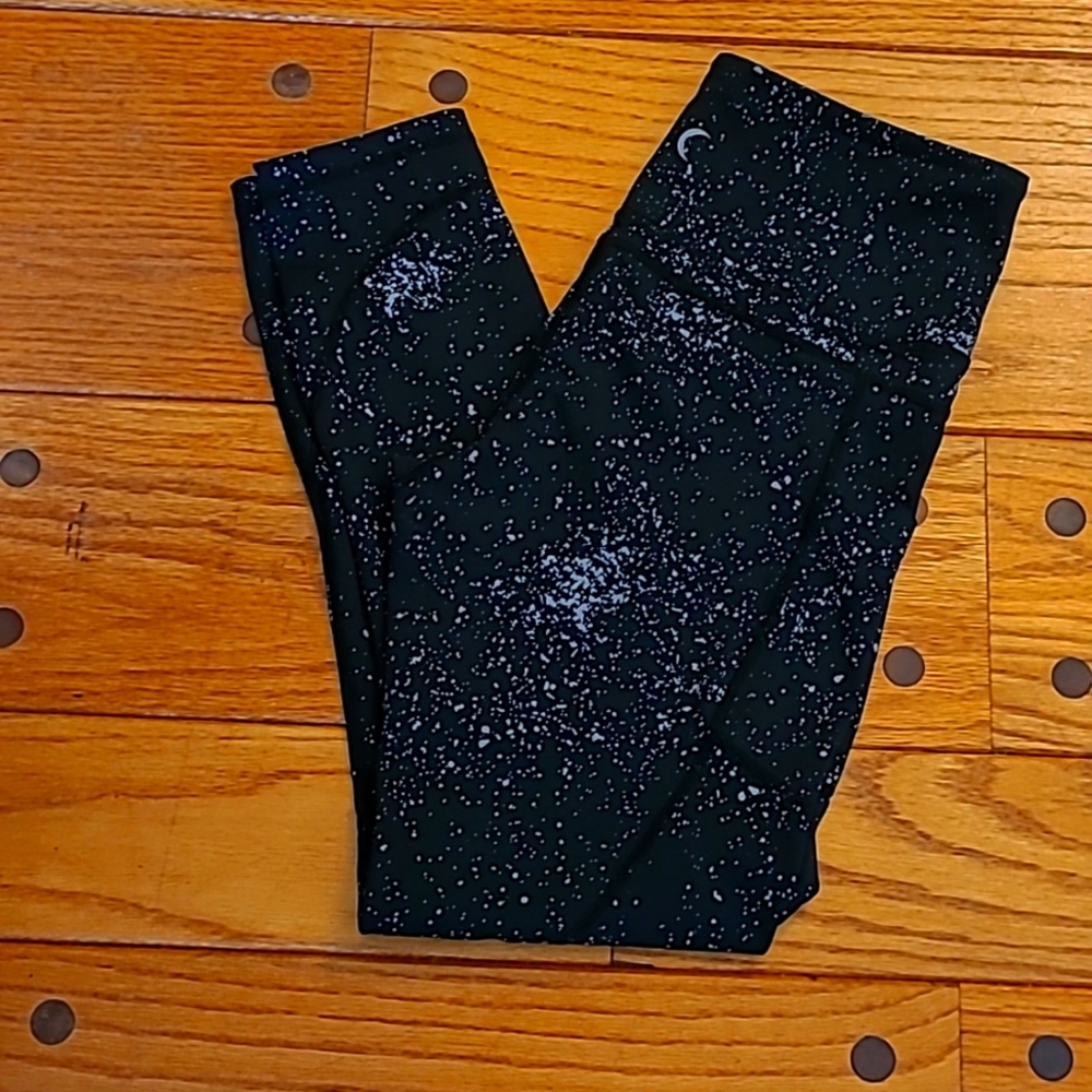 Black Reflective Pocket Leggings